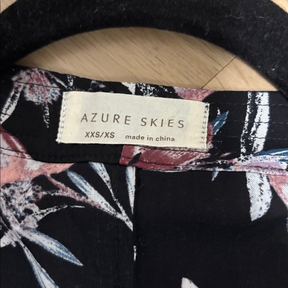 ARITZIA (XXS/XS) Azure Skies Cosima Floral Print Black Oversized Kimono - Picture 7 of 10